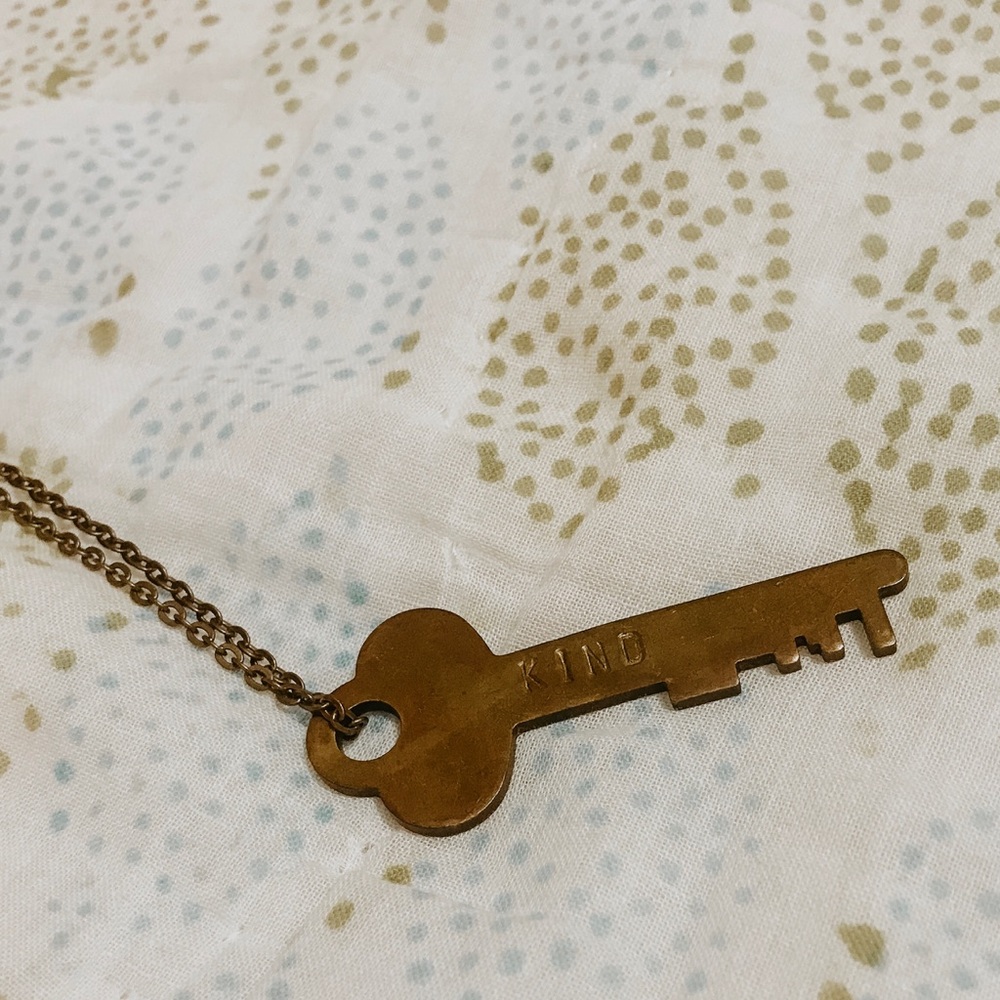 AUTHENTIC The Giving Keys “KIND” necklace